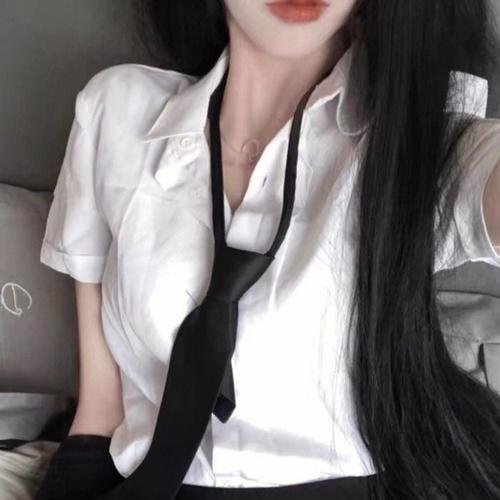 小美人鱼2023